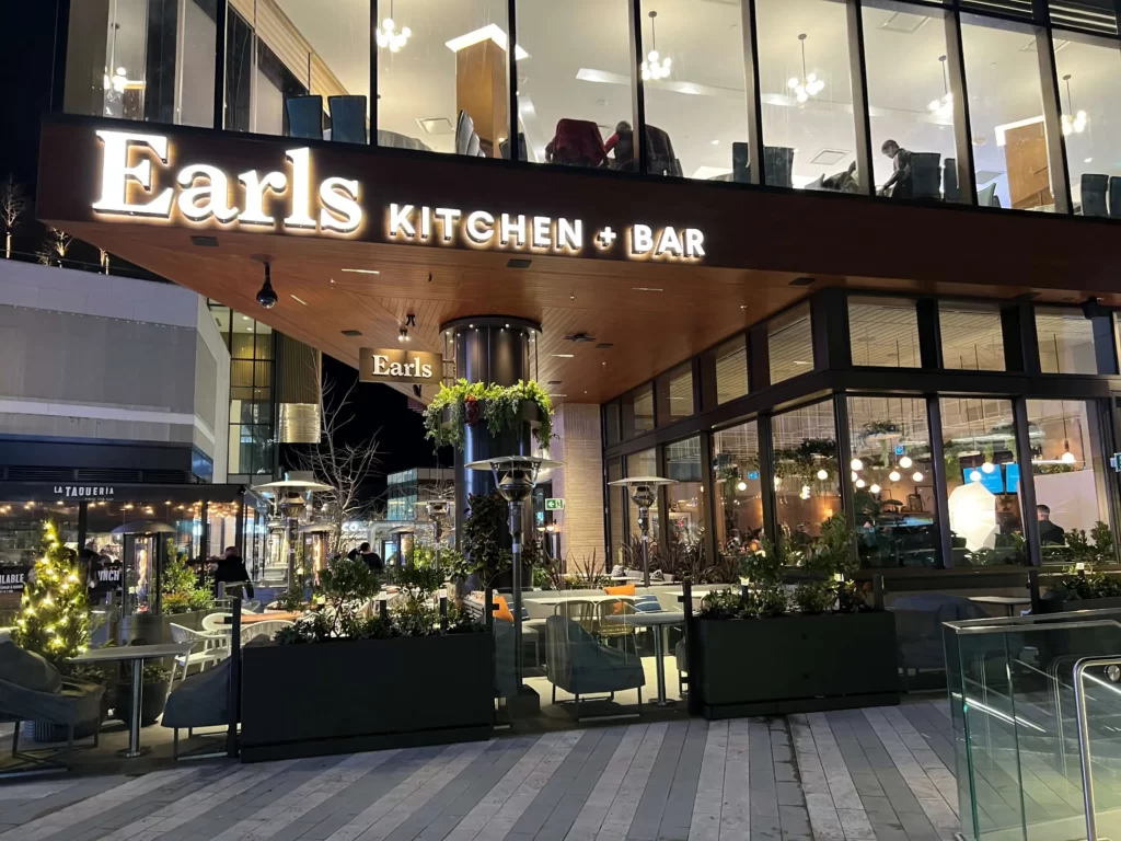 Earls Restaurant 